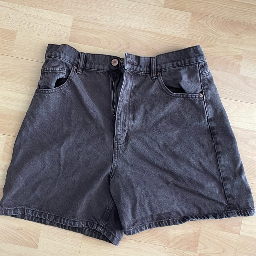 🤎 Brown high rise, mom shorts